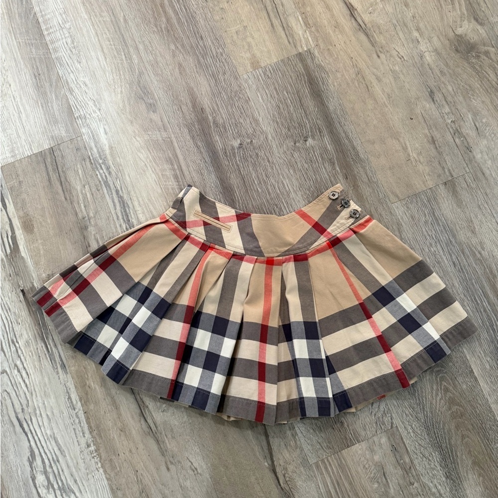 Burberry kids skirt 8Y